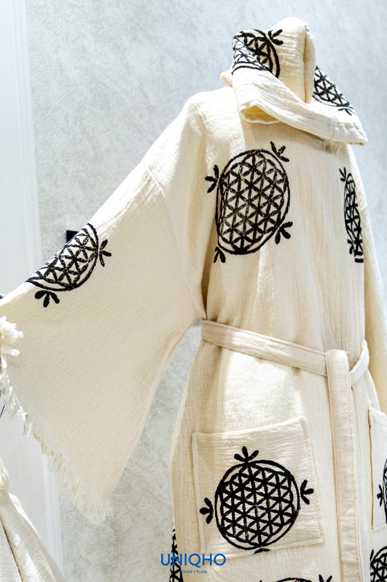 Kimono, Bathrobe, Woodblock Print, Flower of Life